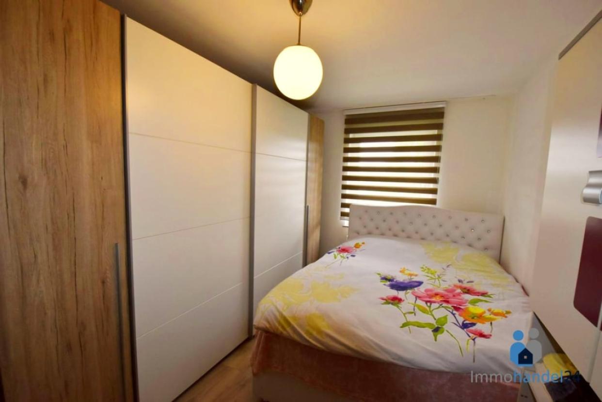 Schlafzimmer II
