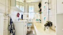 EG Badezimmer / Wanne