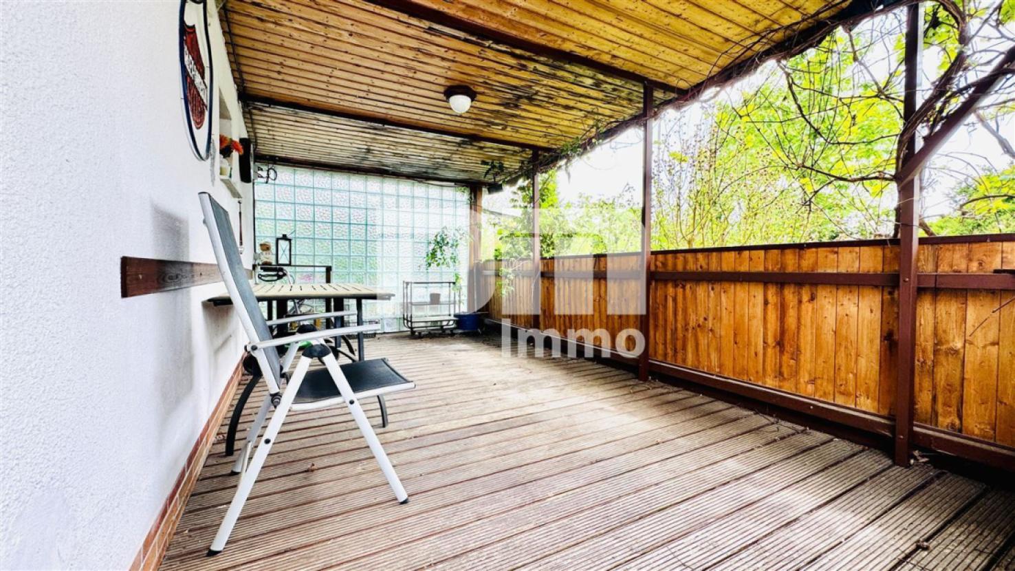 Terrasse / Überdachung