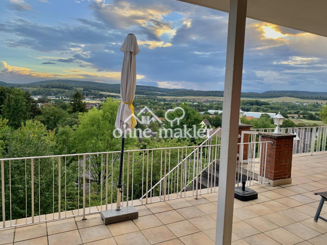 Terrasse mit Zugang zum Garten