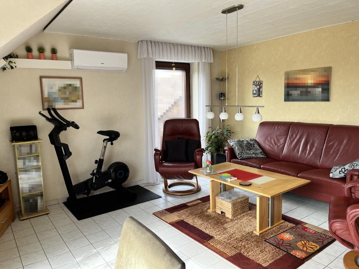 Wohnzimmer (2)