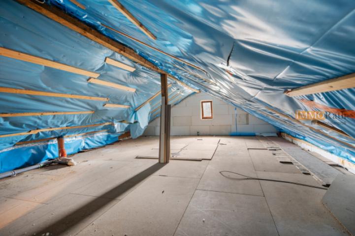 Betriebsleiterwohnung - Dachgeschoss