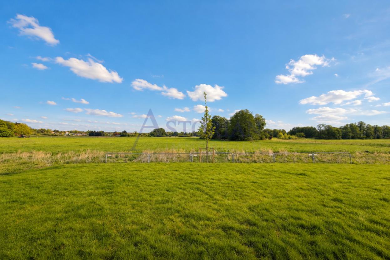 Ausblick ins Landschaftsschutzgebiet2