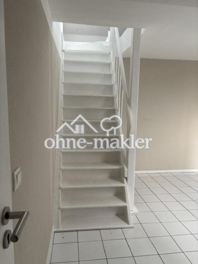 Treppe Spitzboden