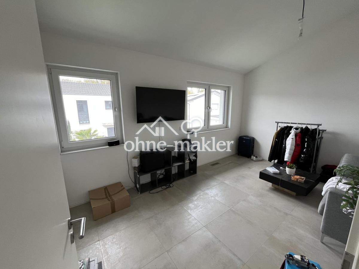 OG Schlafzimmer 1