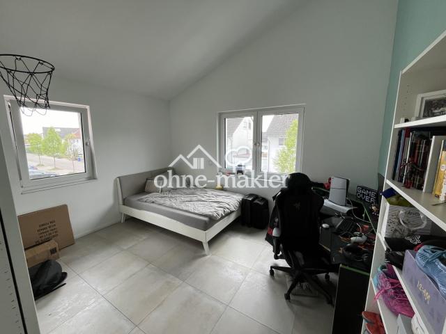 OG Schlafzimmer 2