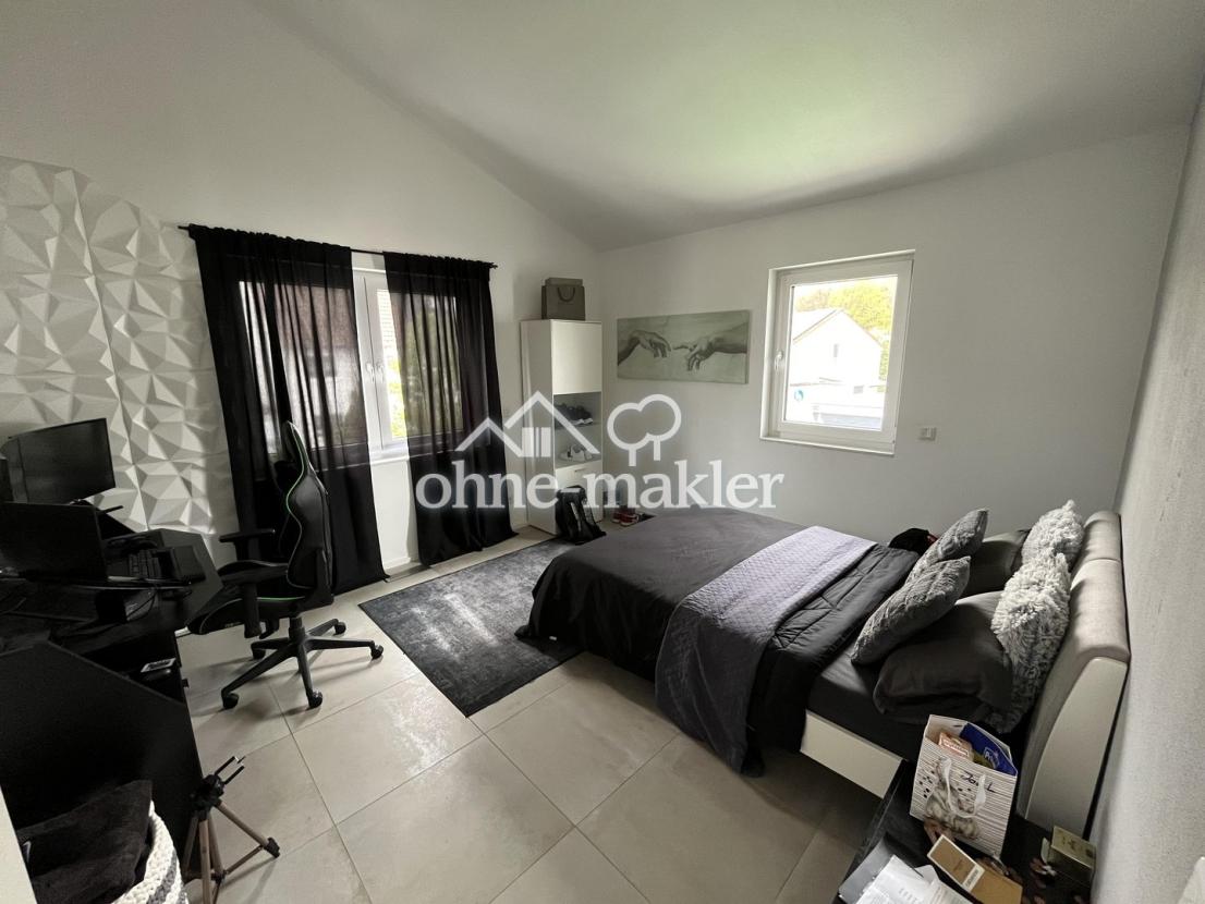 OG Schlafzimmer 3