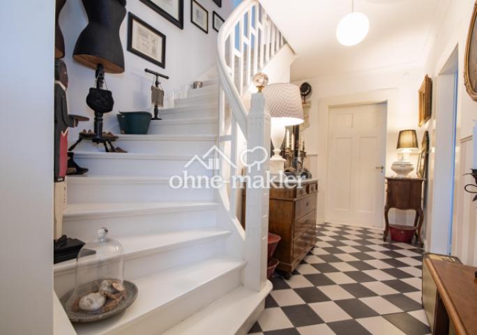 Flur erster Stock mit Treppe