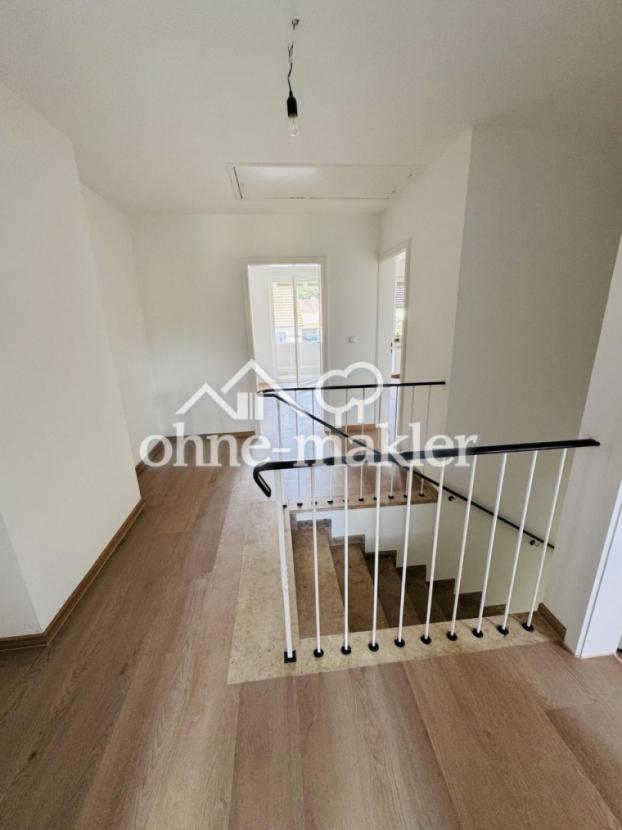 Treppenhaus 1. OG