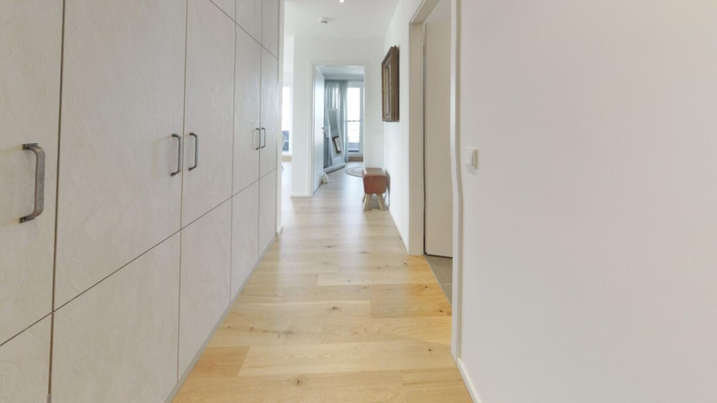 Flur Bild 2