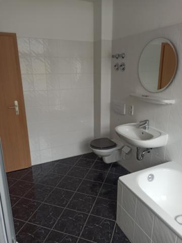 Badezimmer - Richtung Tür