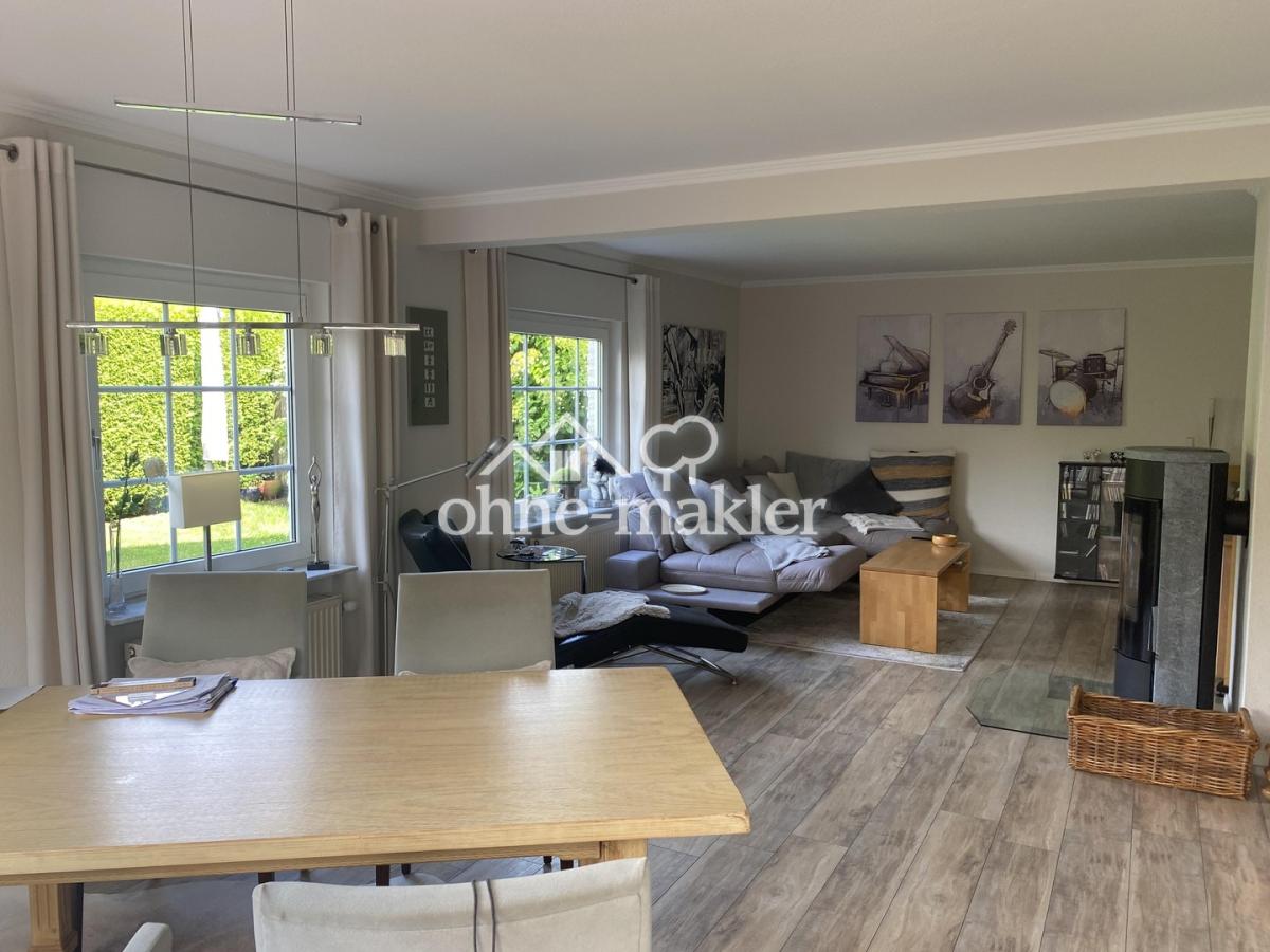 Wohnzimmer mit Kaminofen