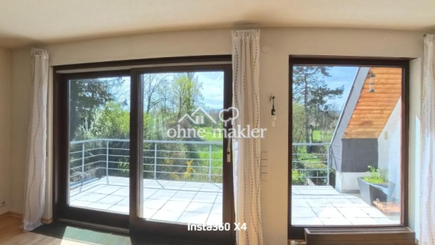 EG Wohnzimmer + Balkon