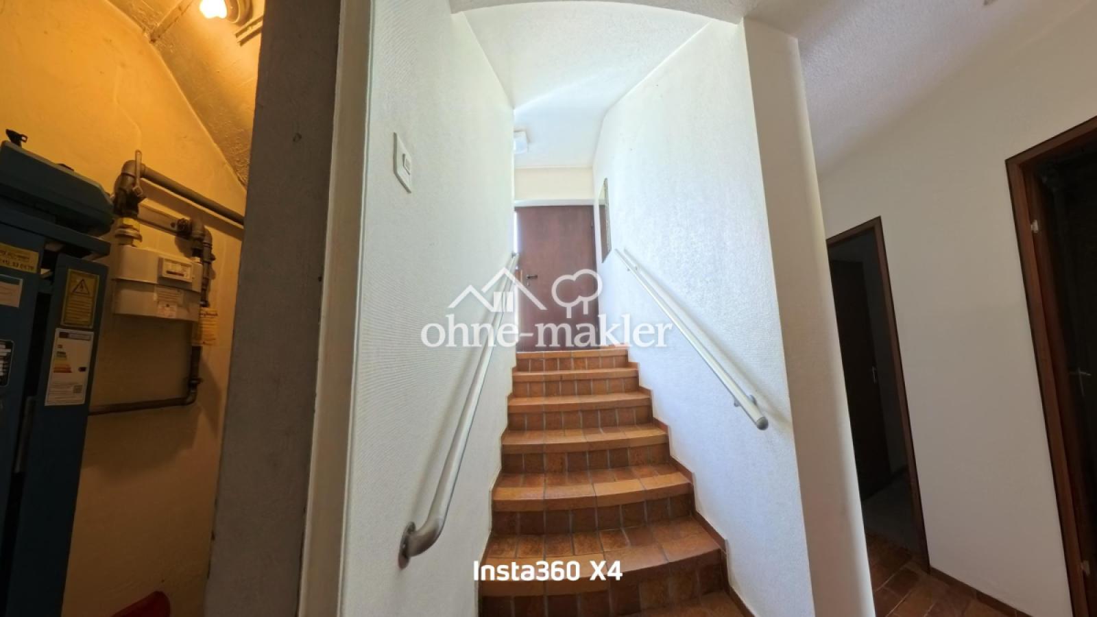 Treppe zum UG