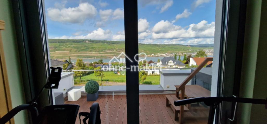 Blick vom Balkon & Jacuzzi
