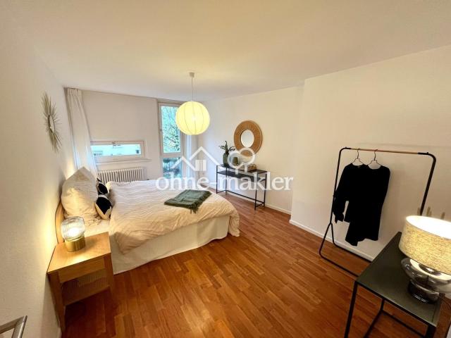 Schlafzimmer 1 (vor Sanierung)
