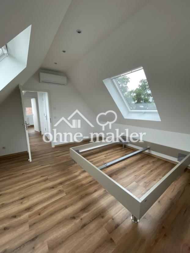 Zimmer 4, 14,61 qm