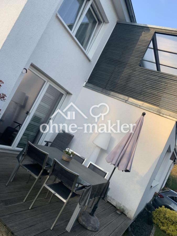 Bankirai Terrasse vor dem Haus
