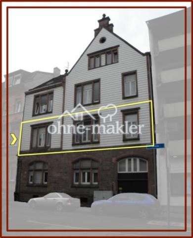 Blick von der Straße: 1. OG
