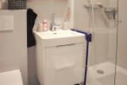 Bad 1 Dusche