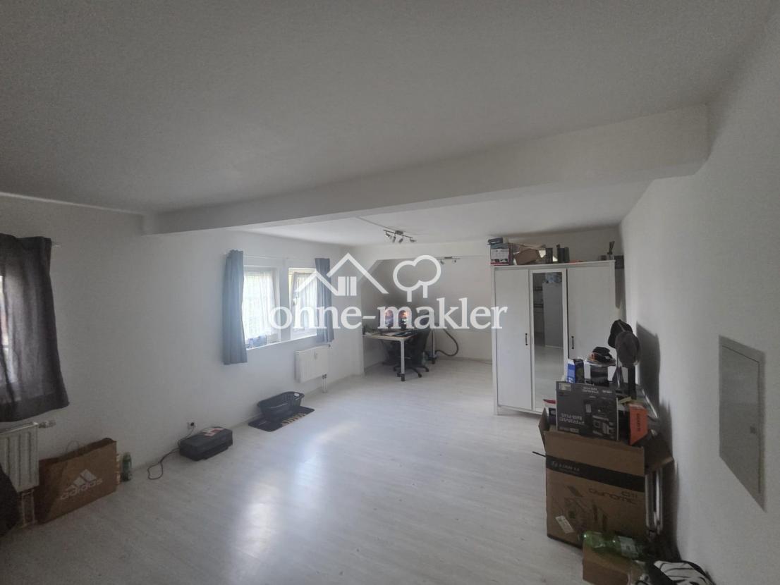 Wohn/Schlafzimmer