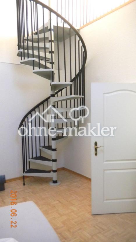 Spindeltreppe zum Arbeitszimme