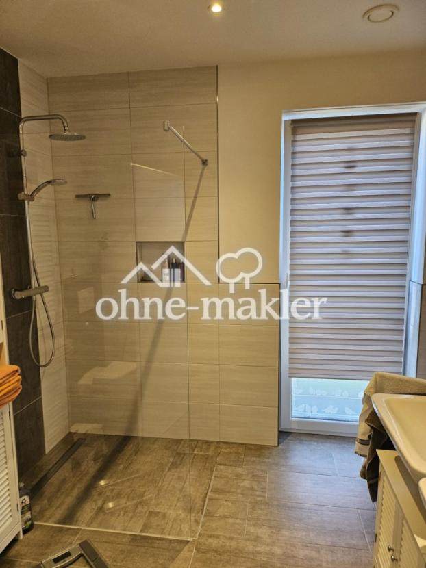 Badezimmer EG