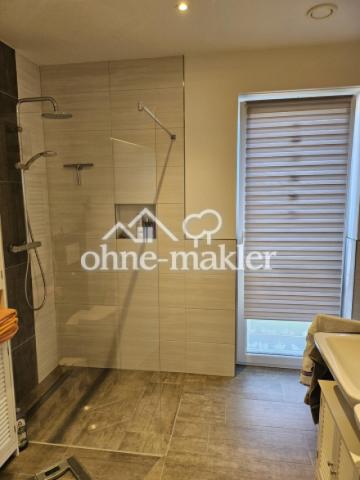 Badezimmer EG
