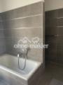 Elternbad mit Wanne + Dusche