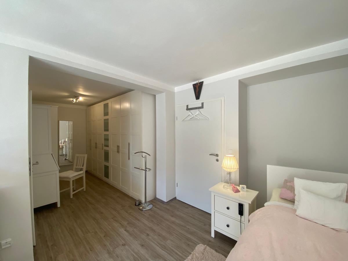 Schlafzimmer Souterrain
