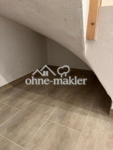 Stauraum unter der Treppe