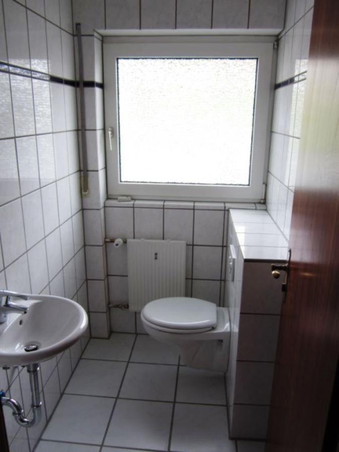 12 G-WC