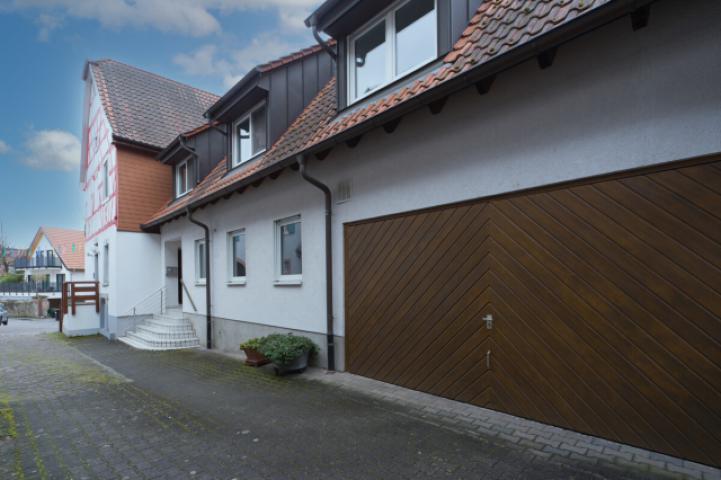 Anbau + Garage