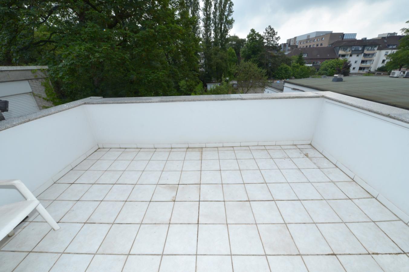Außen_Rückseite_Terrasse