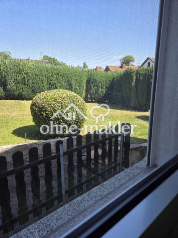 Ausblick Garten aus Küche EG