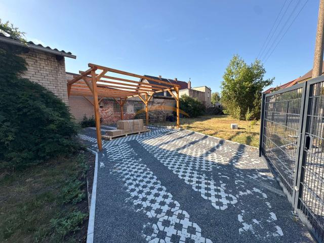 Carport