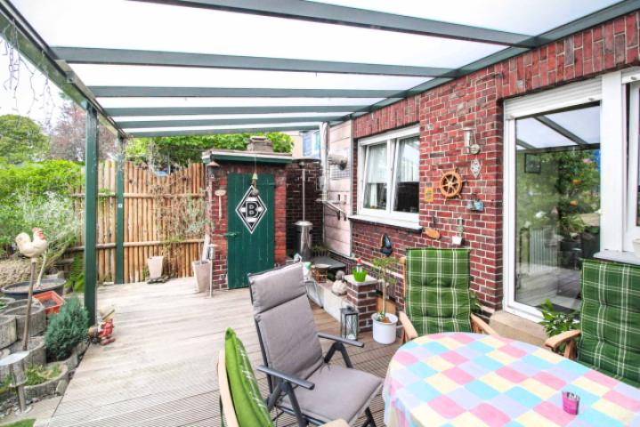 Überdachte Terrasse 2