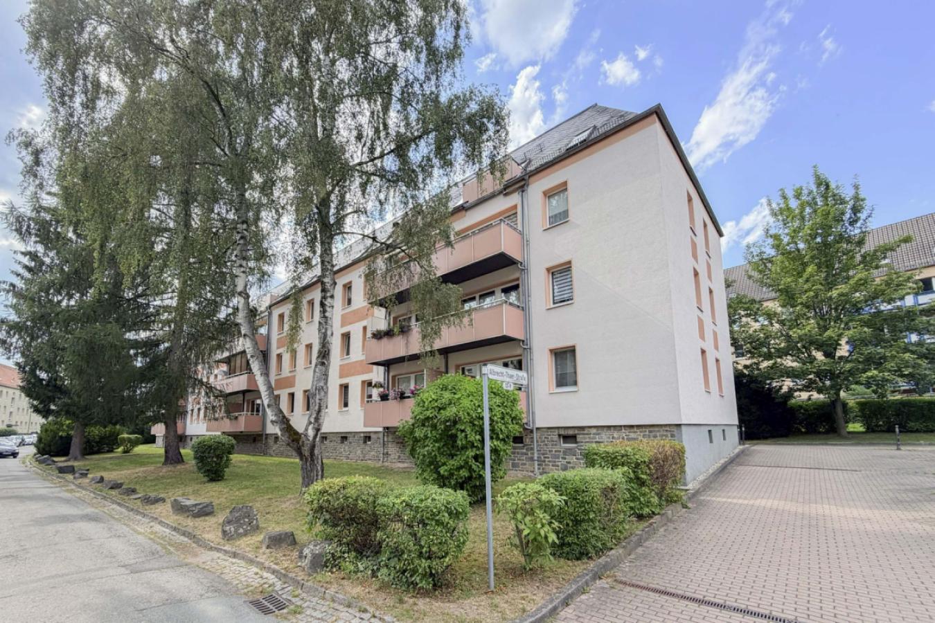 Hausansicht straßenseitig 01