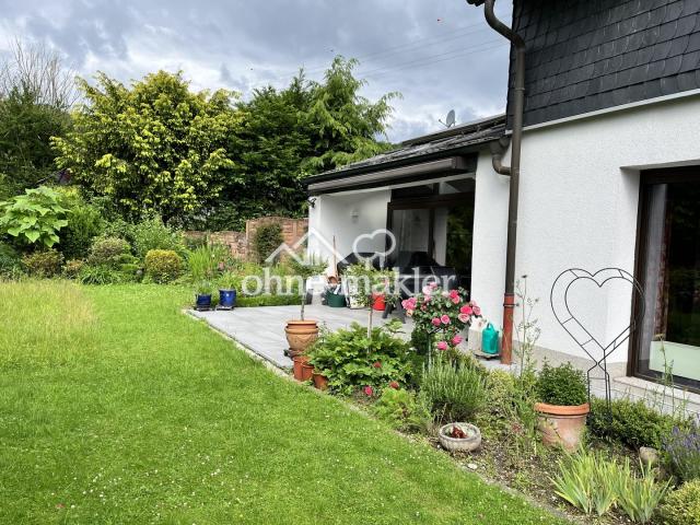 Außenansicht und Garten