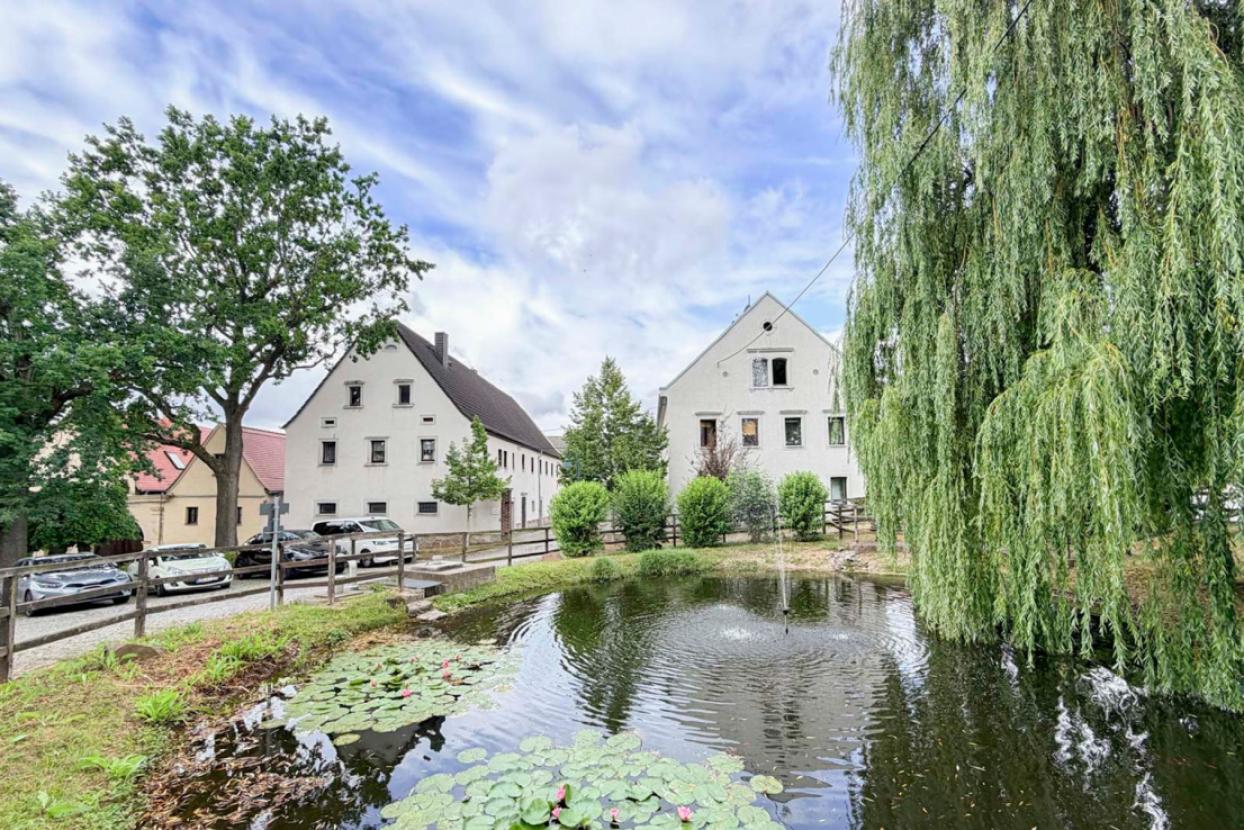 Hausansicht 03 Teichseitig