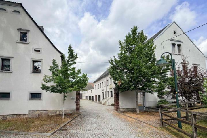 Ansicht Hof Teichseitig