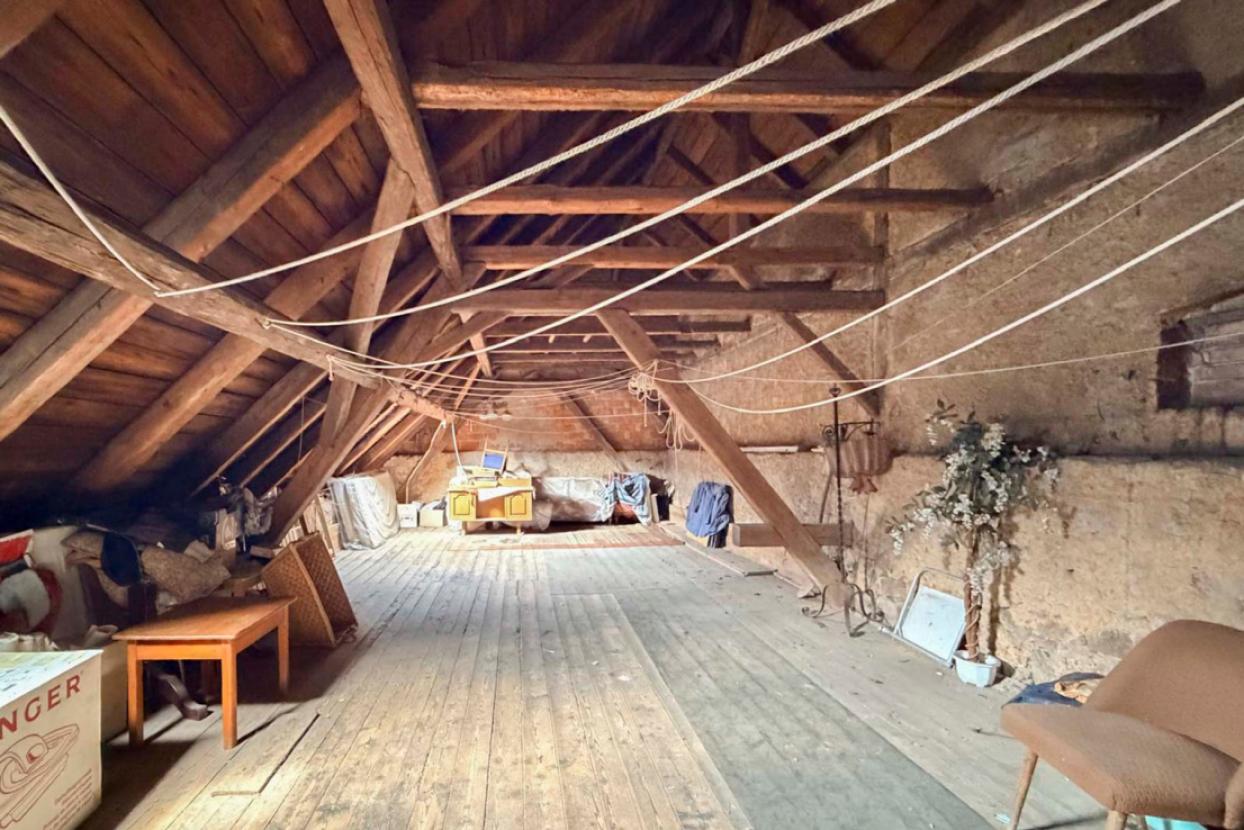 Dachboden Wohnhaus Ansicht 02