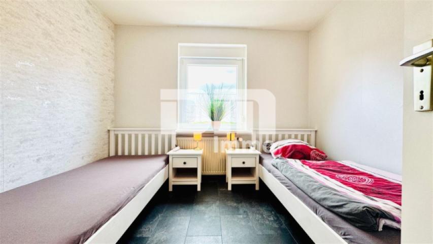 Haus 2 OG Schlafzimmer Kind 1