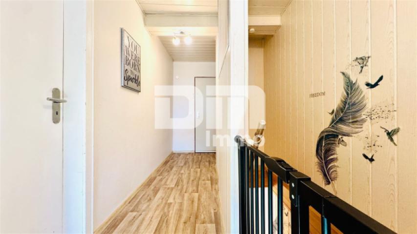 Haus 1 OG / DG Flur / Diele