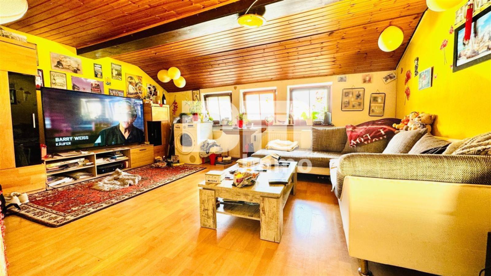 OG2 WE2 Wohnzimmer / offen