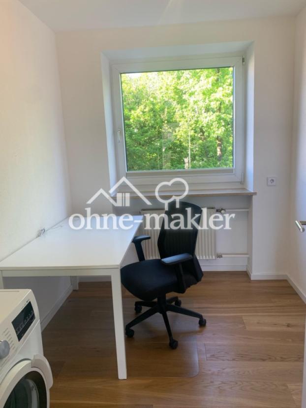 Arbeitszimmer