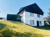 Ansicht Rückseite mit Balkon
