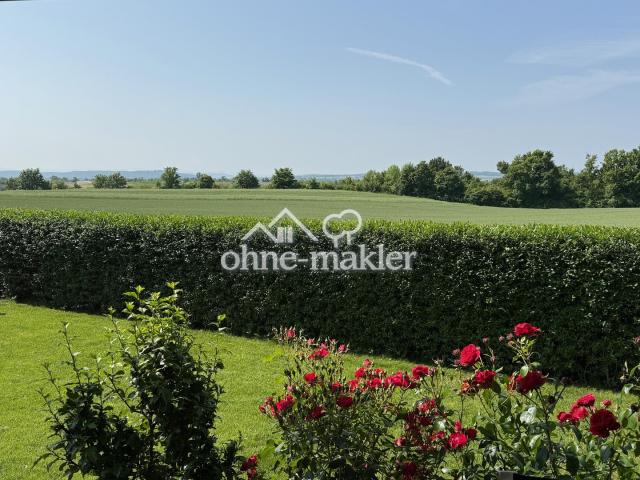 Südgarten mit Feldblick