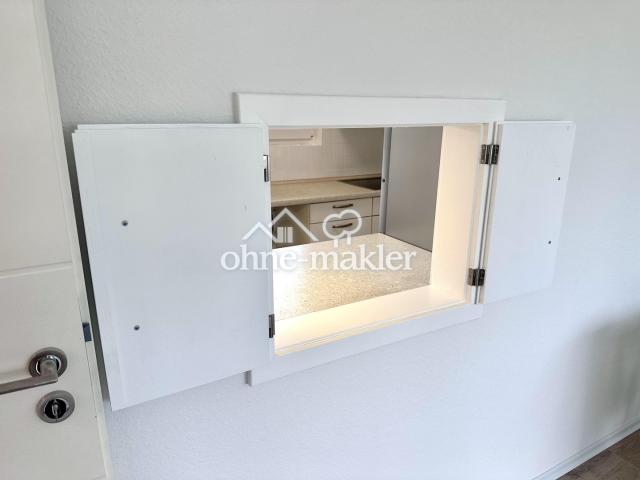 praktische Durchreiche