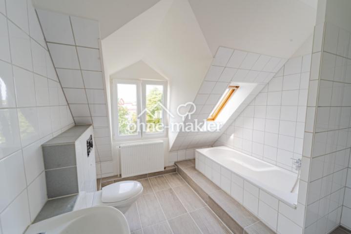 Vollbad mit Fenster